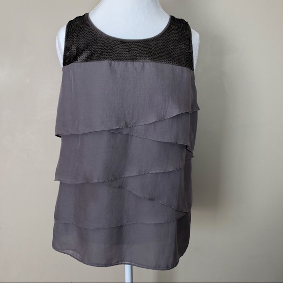 💕HP💕 Ann Taylor LOFT Gray Sequin Layered Top - Picture 3 of 6